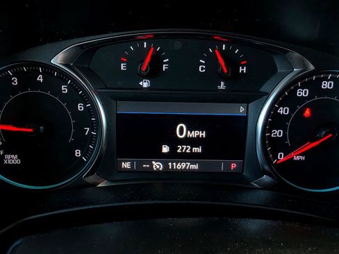 Used 2024 Chevrolet Equinox Premier AWD/4WD image 30
