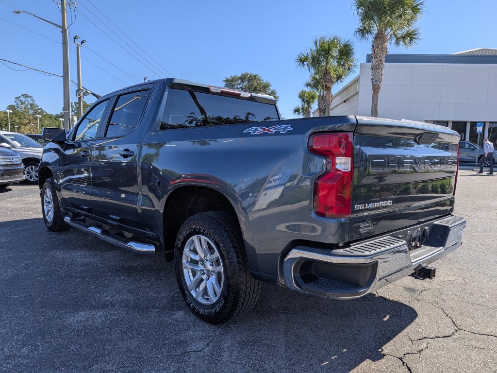 Used 2019 Chevrolet Silverado 1500 LT w/ All-Star Edition AWD/4WD image 5