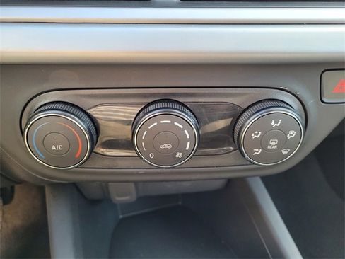 Used 2025 Chevrolet Trax LS image 16