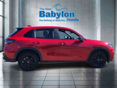 Used 2023 Honda HR-V Sport image 5