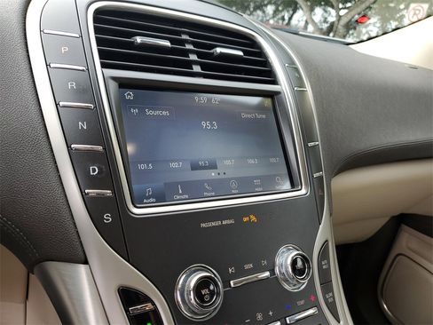 Certified 2020 Lincoln Nautilus Premier w/ Equipment Group 101A image 26