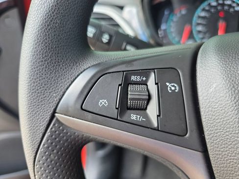 Used 2022 Chevrolet Spark LT FWD image 21