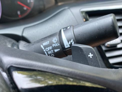Used 2017 Honda Accord Sport image 23