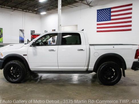 Used 2017 RAM 1500 Big Horn AWD/4WD image 3