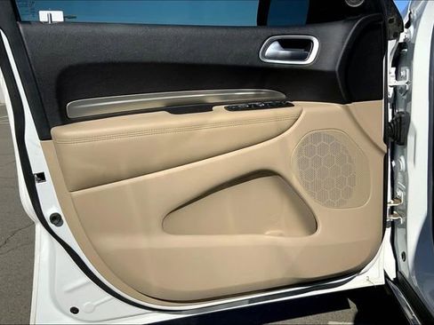 Used 2019 Dodge Durango SXT w/ 3rd Row Seating Group image 22