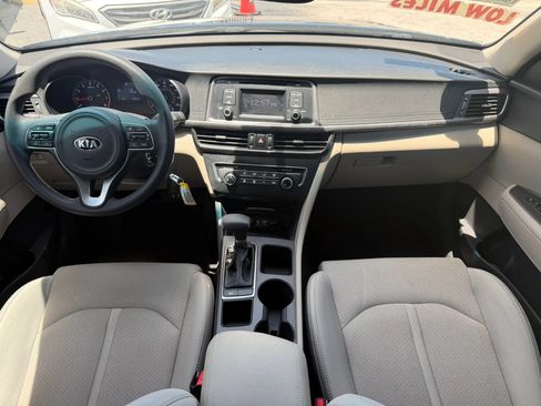 Used 2017 Kia Optima LX w/ Driver Convenience Package FWD image 7