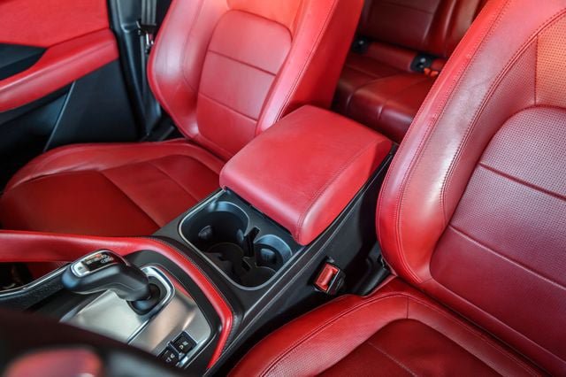 Used 2020 Jaguar E-PACE R-Dynamic HSE AWD/4WD image 32