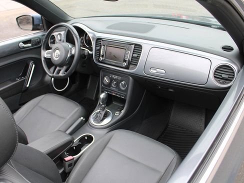 Used 2014 Volkswagen Beetle 1.8T image 26