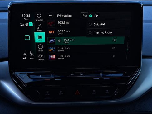 Certified 2022 Volkswagen ID.4 Pro image 21