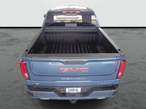 Used 2025 GMC Sierra 1500 Denali w/ Denali Reserve Package image 3