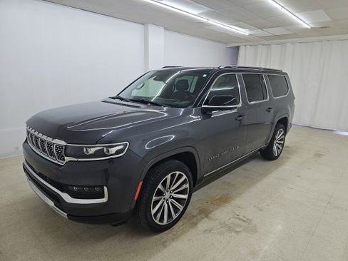 Used 2023 Jeep Grand Wagoneer L Series II image 30