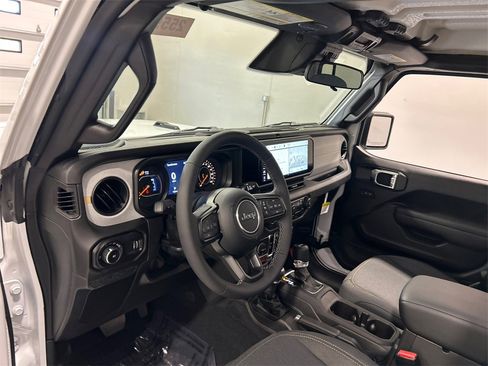 New 2025 Jeep Wrangler Willys image 15