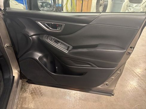 Used 2019 Subaru Forester Premium image 16