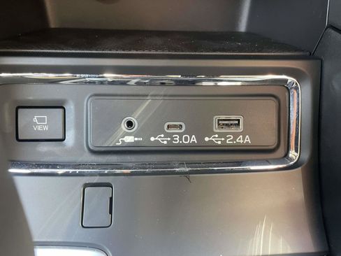 New 2025 Subaru Ascent Limited w/ Popular Package #2 image 13