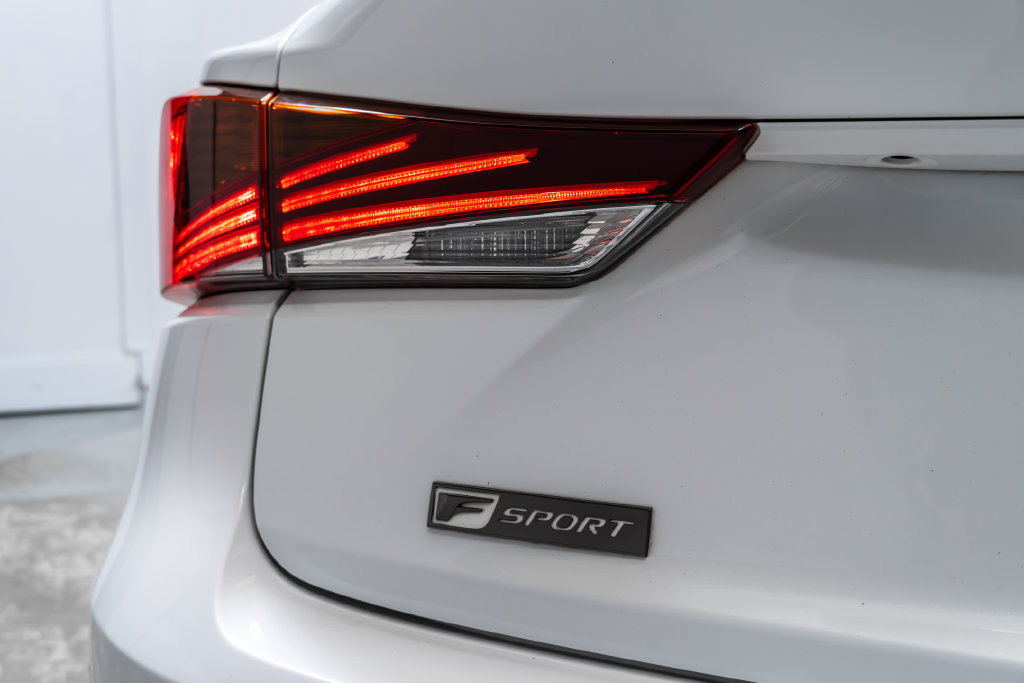 Used 2020 Lexus IS 350 F Sport w/ F Sport Package AWD/4WD image 13