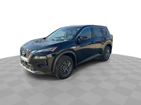 Used 2023 Nissan Rogue S AWD/4WD image 5