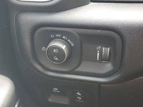 Used 2021 RAM 1500 Big Horn AWD/4WD image 20