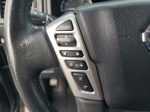 Certified 2022 Nissan Titan SV w/ SV Convenience Package image 17
