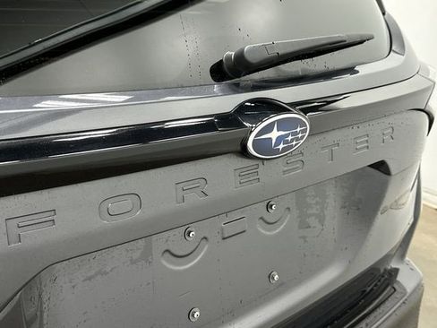 Certified 2025 Subaru Forester Premium image 27