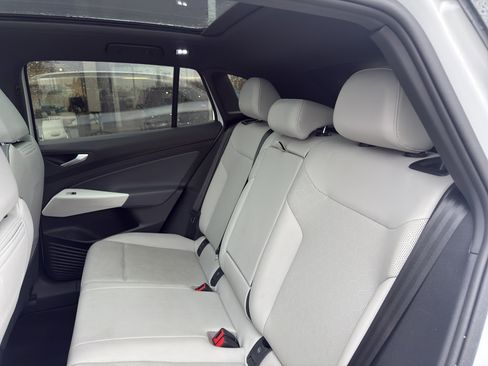 Used 2021 Volkswagen ID.4 1st Edition image 15