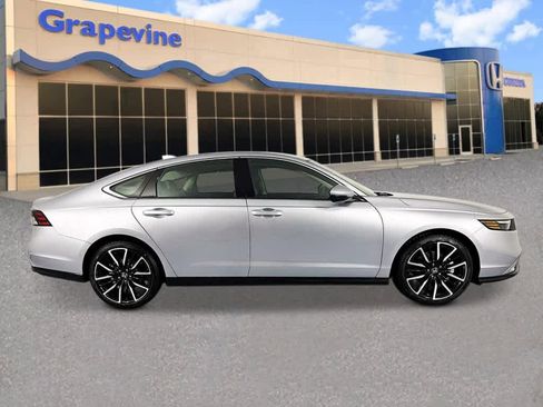 New 2026 Honda Accord Touring image 6
