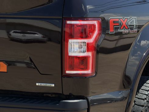 Used 2019 Ford F150 XLT w/ Equipment Group 302A Luxury AWD/4WD image 5