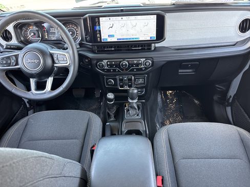 Certified 2024 Jeep Wrangler Unlimited Sahara AWD/4WD image 14