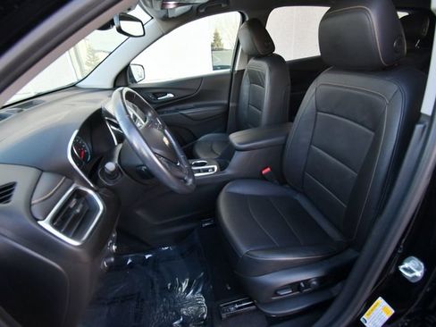 Used 2020 Chevrolet Equinox Premier image 29