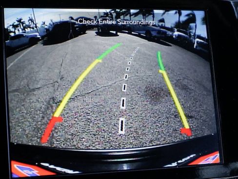 Used 2019 Jeep Grand Cherokee Limited X image 32