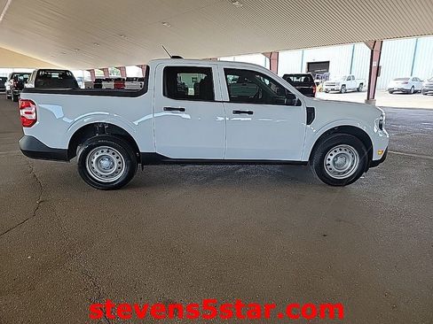 Used 2025 Ford Maverick XL w/ Equipment Group 102A AWD/4WD image 6