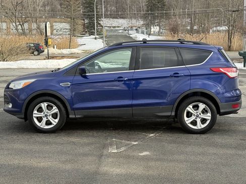 Used 2016 Ford Escape SE w/ Equipment Group 201A image 8