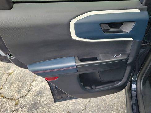 Used 2023 Ford Bronco Sport Heritage image 9