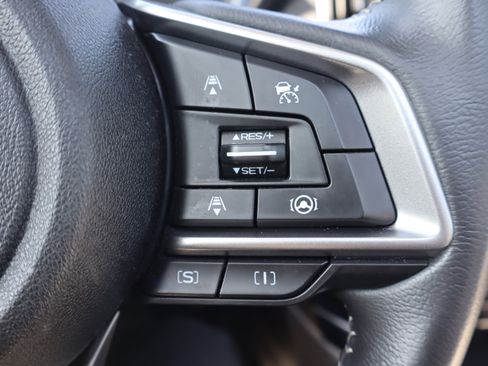 Used 2024 Subaru Forester Premium AWD/4WD image 16