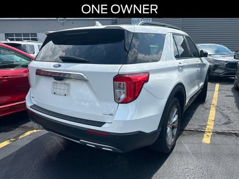 Used 2020 Ford Explorer XLT w/ Equipment Group 202A AWD/4WD image 4