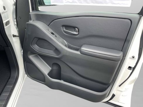 New 2026 Nissan Frontier S AWD/4WD image 17