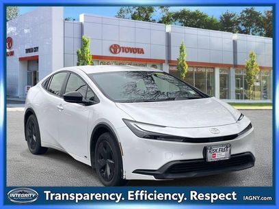 Used 2023 Toyota Prius LE