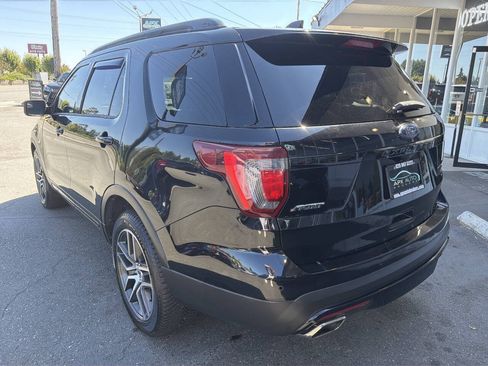 Used 2017 Ford Explorer Sport AWD/4WD image 4