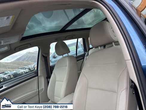 Used 2017 Volkswagen Golf Alltrack image 17