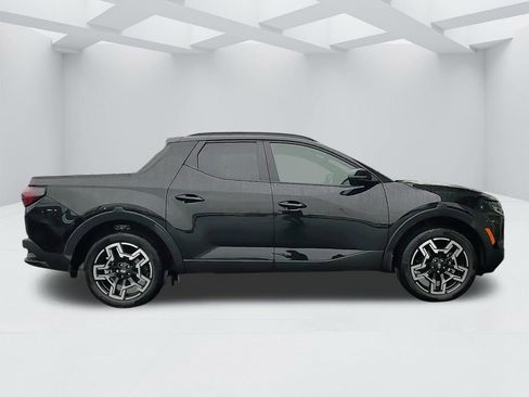 Certified 2025 Hyundai Santa Cruz Limited image 4