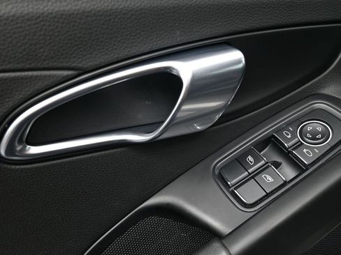 Certified 2018 Porsche 718 Cayman S RWD image 16