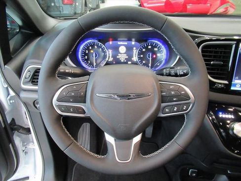 New 2026 Chrysler Voyager LX image 16