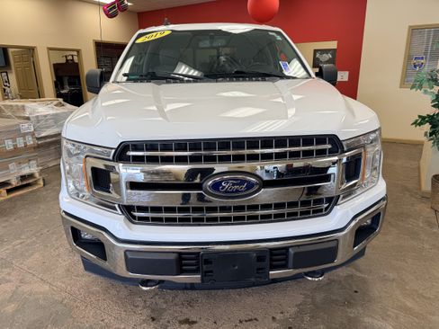 Used 2019 Ford F150 XLT w/ Equipment Group 302A Luxury AWD/4WD image 2