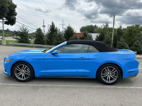 Used 2017 Ford Mustang Premium RWD image 2