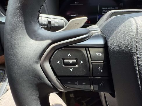 Used 2025 Lexus GX 550 w/ Accessory Package (Z1) AWD/4WD image 22