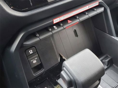 New 2026 Toyota Tundra SR image 29