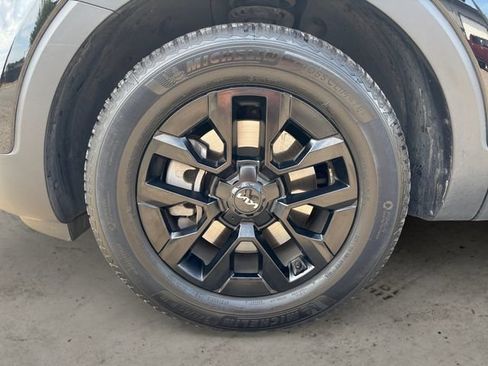 Used 2023 Kia Telluride SX Prestige X-Pro AWD/4WD image 9
