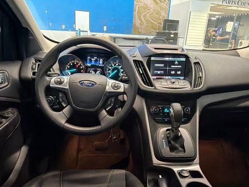 Used 2014 Ford Escape SE w/ SE Chrome Package FWD image 22