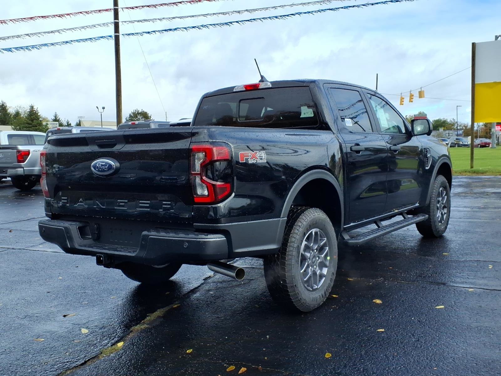 New 2026 Ford Ranger XLT w/ Equipment Group 301A High AWD/4WD image 12