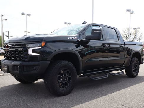 Used 2024 Chevrolet Silverado 1500 ZR2 w/ ZR2 Bison Edition AWD/4WD image 11