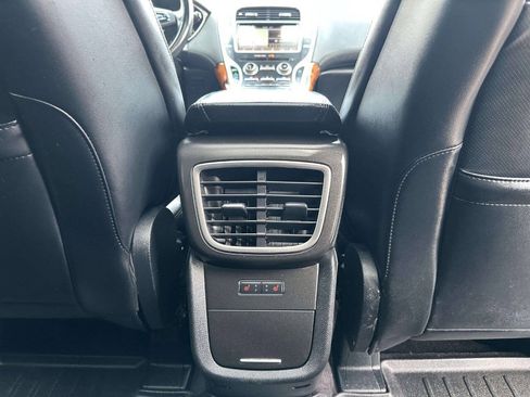 Used 2017 Lincoln MKX Reserve AWD/4WD image 18